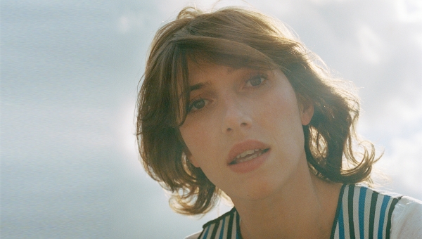 Aldous Harding_1200x680.jpg